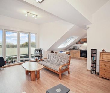 ++Charmante Dachgeschosswohnung mit Balkon & TG-Stellplatz – ruhige... - Photo 4
