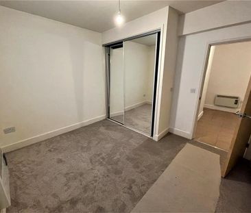 1 bedroom ground floor flat to rent - Photo 3