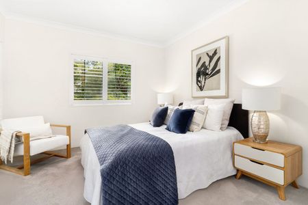 Spacious bayside sanctuary with resort-style facilities - Photo 3