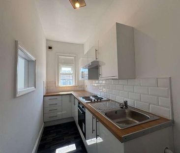 Holderness Road, HU8 - Photo 3