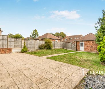 4 bedroom detached to rent Driftwood Drive, Fareham, PO14 - Photo 2