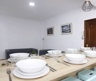 Room in a shared 8-bedroom apartment for rent in Imperial, students... - Foto 6