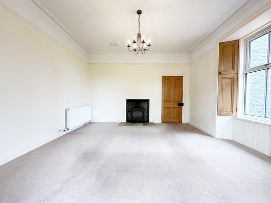 4 bedroom farm house to rent - Photo 1