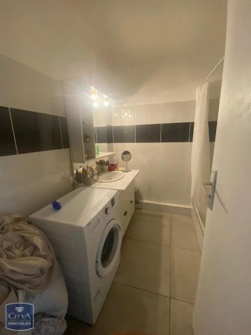 Appartement à louer 3 pièces 59.5m² - Photo 2