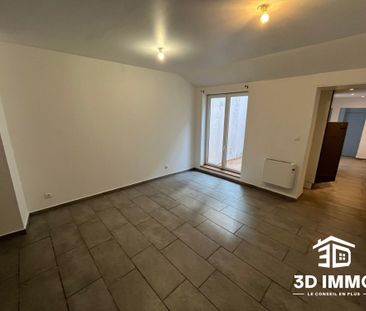 Location Appartement 2 pièces 65m² AVESNES SUR HELPE 59440 - Photo 2