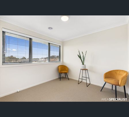 39 Constantine Drive, Point Cook, Vic 3030 - Photo 1