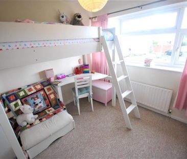 Cambridge Gardens, Spalding, Gosberton - Photo 3