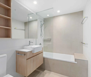 Elevated Living in Wynnum - Photo 5