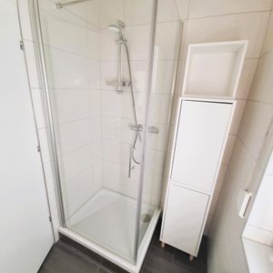 Schöne Garçonnière mit Einbauküche und Parkplatz in Salzburg-Parsch - Photo 2