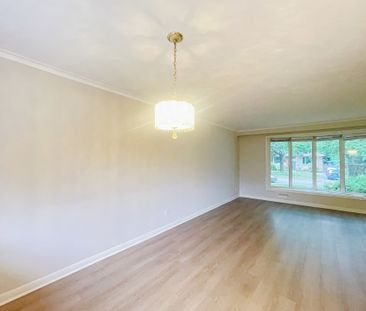 For Lease - 48 Lionel Heights Crescent, Toronto, Ontario - Photo 6