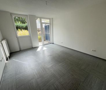 Eigener Garten mit Terrasse 2-Zimmer-Wohnung in Castrop-Rauxel Ober... - Photo 1