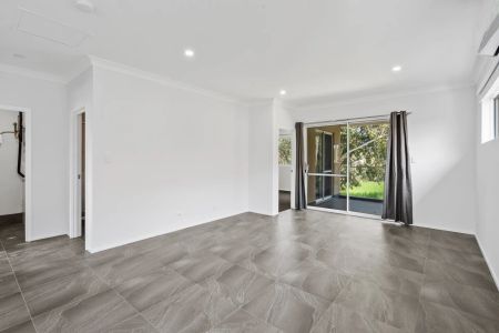 Brand New 2-Bedroom, 2-Bathroom Home - Modern Living by the River in South Yunderup - Photo 2