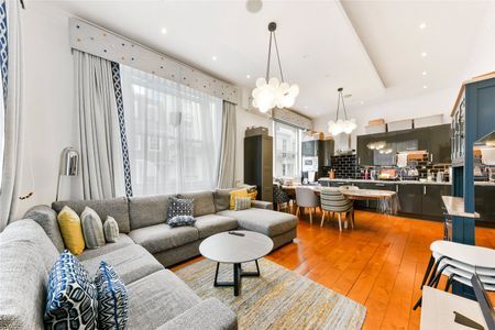 A Spacious Seven Bedroom House on Gloucester Square - Photo 2