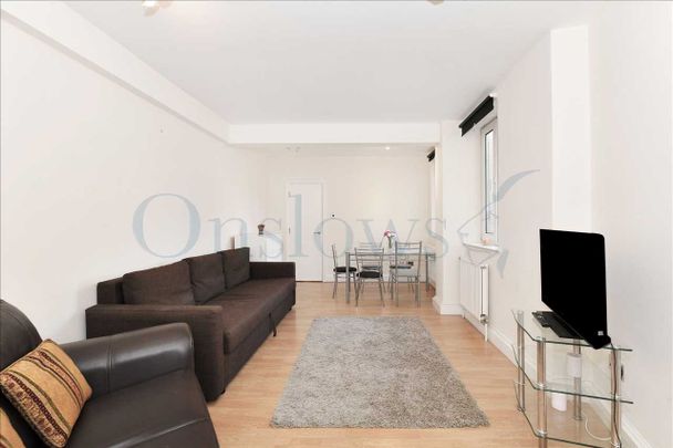 Chelsea Cloisters, Chelsea - Photo 1