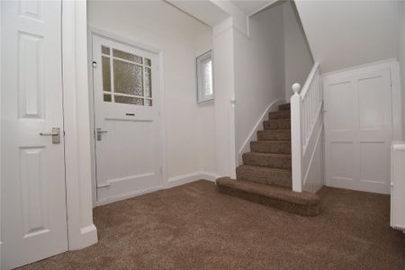 2 bedroom semi-detached house to rent - Photo 2