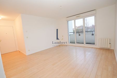 Location Appartement 3 pièces - Photo 4