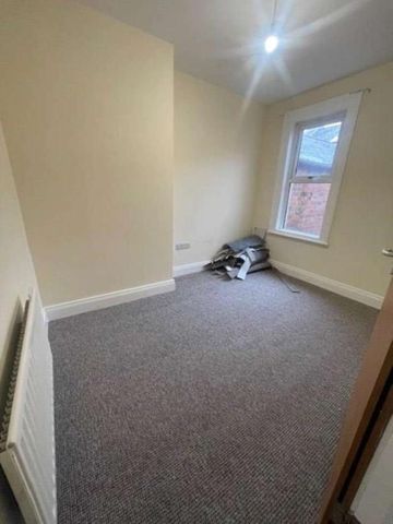 Willlowholme Street, Ballynafoy, BT6 - Photo 2