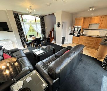 2 bedroom barn conversion to rent - Photo 1