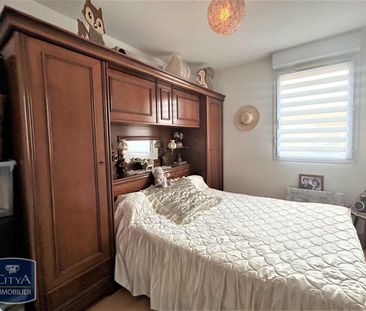 Location Appartement 2 pièces 50m² CAUSSADE 82300 - Photo 2