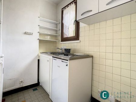 Location Appartement 1 pièce 23m² CHAMBERY 73000 - Photo 3