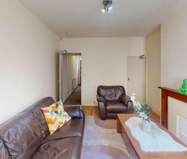 4 bedroom house share to rent - Photo 2