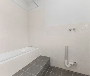 Beautiful renovated home. - Photo 6