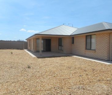 123 Shirley Street &lpar;St Eyre Estate&rpar;&comma; Port Augusta West - Photo 6