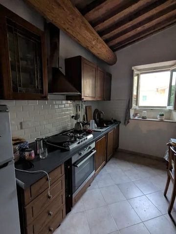 Via dello Spedaluzzo della Ruota, Florence, Tuscany 50139 - Photo 3