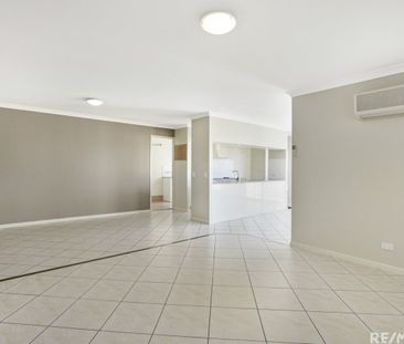 43 Inwood Circuit, Merrimac QLD 4226 - House For Rent | Domain - Photo 1
