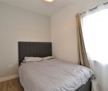 2 bedroom semi-detached bungalow to rent - Photo 6