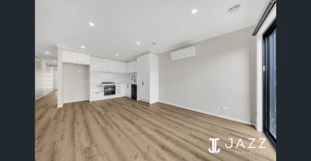 Modern Family Living in the Heart of Mambourin - Photo 4