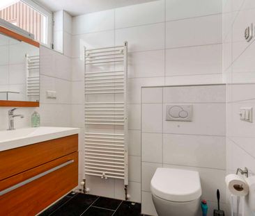 Dorpsstraat, Wilnis, Nederland - Photo 5