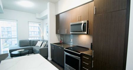For Lease - 4055 Parkside Village Drive Unit# 721, Mississauga, Ontario - Photo 5