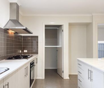 4 Bedroom Family Home - Photo 4