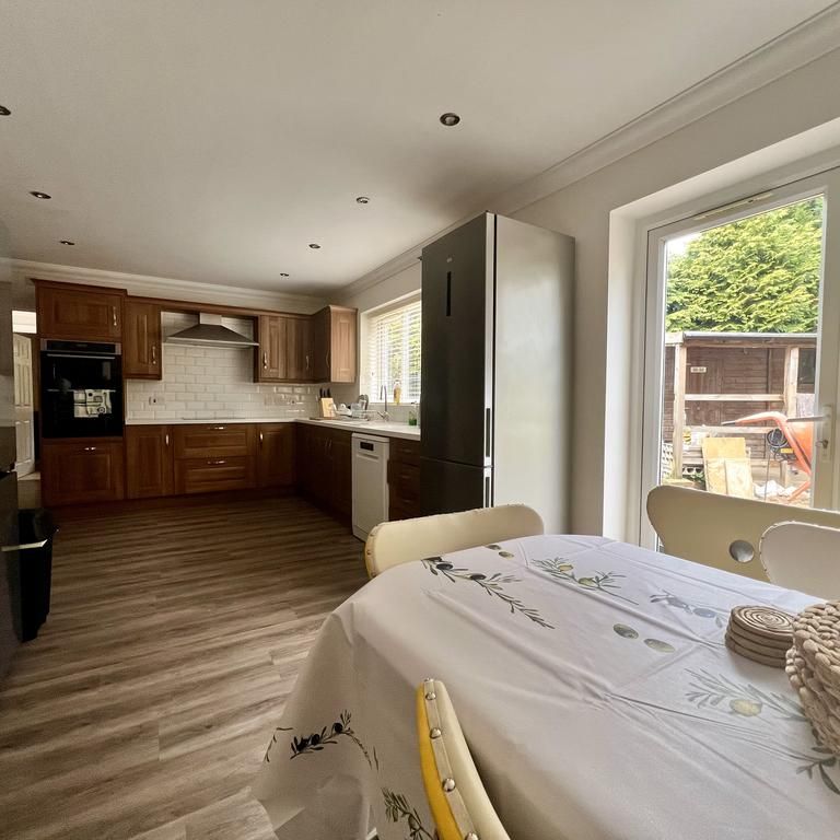 1 bedroom detached house to rent - Photo 1