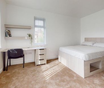5 bedroom house to rent - Photo 2