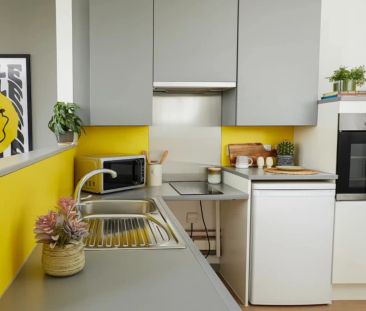 Medium Standard Double Ensuite - Photo 4