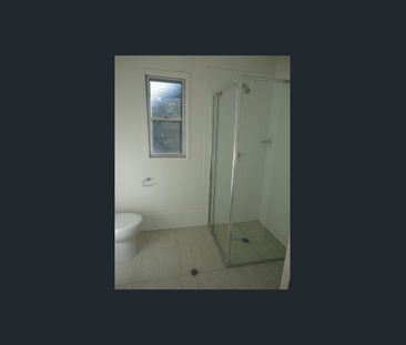 Convenient & Low-Maintenance Living in East Mackay - Photo 4