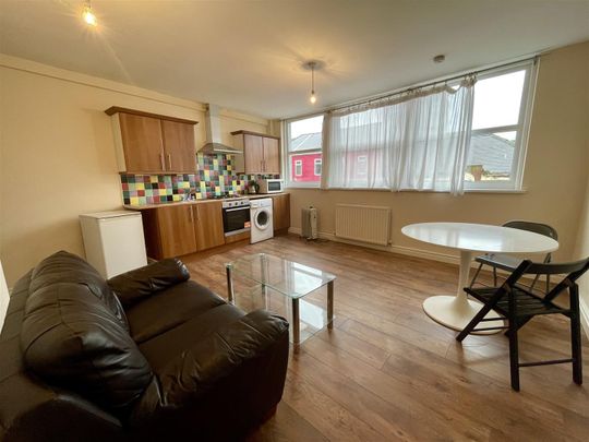 High Street, Gateshead - Photo 1