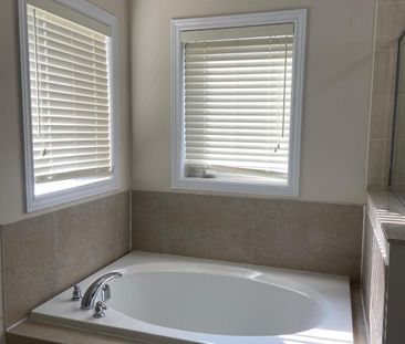 For Lease - 7 Vinewood Road, Caledon, Ontario - Photo 3