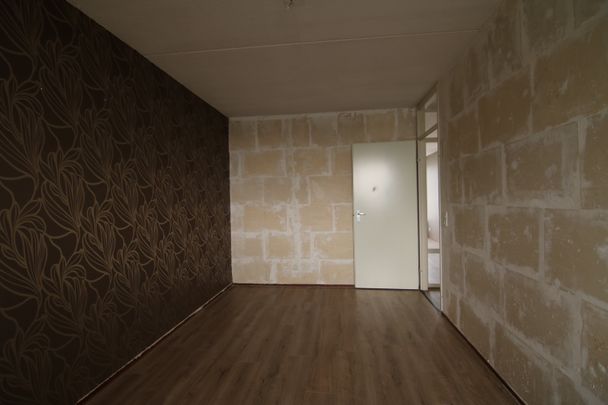 Te huur: Appartement Raadhuislaan 100 in Spijkenisse - Photo 1