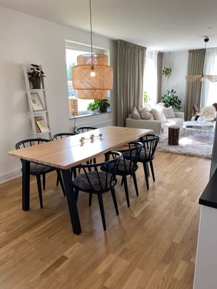 Brandholmsvägen, Nyköping - Photo 1