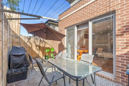 6/198 Sherbourne Road, Eltham - Photo 5