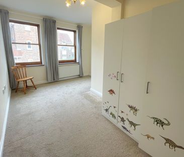 6A Bridge Street, Walton-on-Thames, Surrey, KT12 - Photo 2