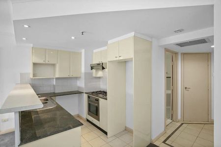 312/63 Crown Street, - Photo 5