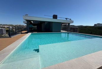 3 Bedroom Apartment with swimming pool, Miraflores, Oeiras