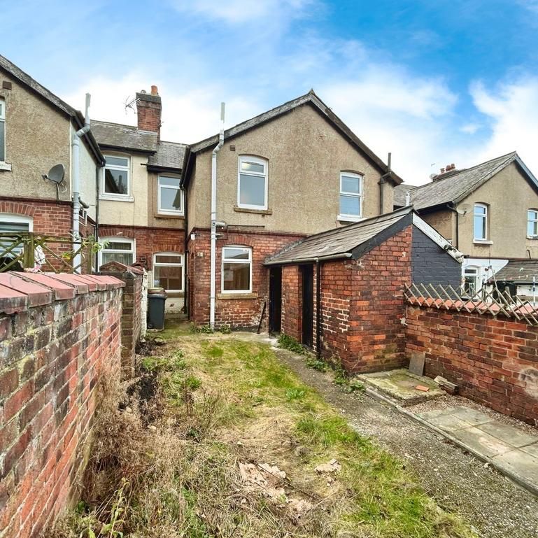 2 bedroom terraced house to rent - Photo 1