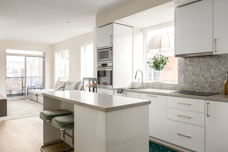 For Lease - 88 Cumberland Street Unit# 1906, Toronto, Ontario - Photo 3