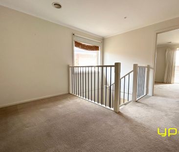 30 Callista Circuit, TAYLORS HILL - Photo 1