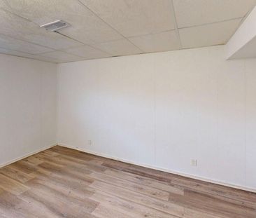 For Lease - 106 Wye Valley Road Unit# Bsmt, Toronto, Ontario - Photo 2